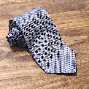 346 Brooks Brothers Silk Tie Pure Silk Geometric Blue Made USA  57"
